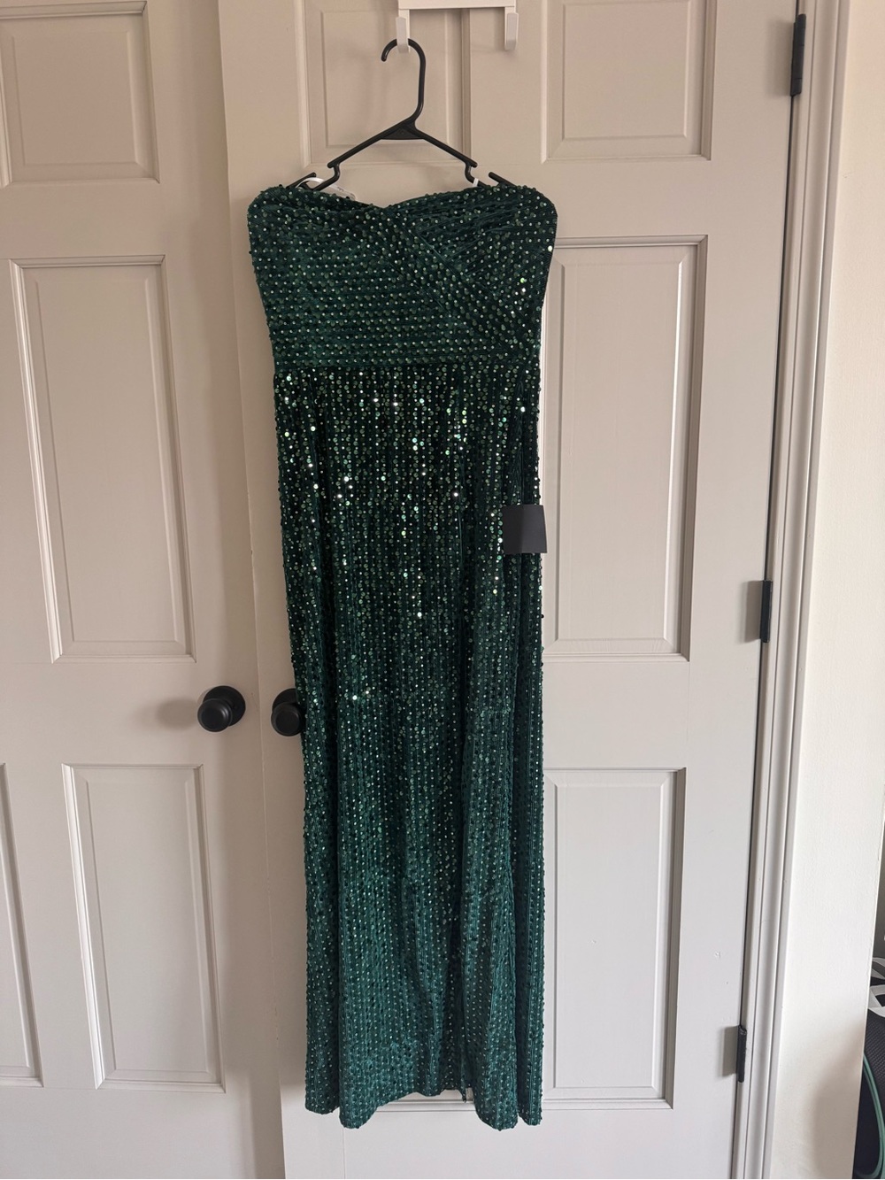 NWT Lulu’s Memorable Sparkle Emerald Green Velvet Sequin Maxi Dress L